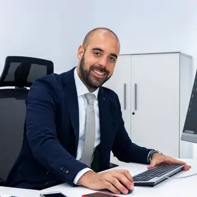Agente inmobiliario en Nou Barris: Aitor Suárez