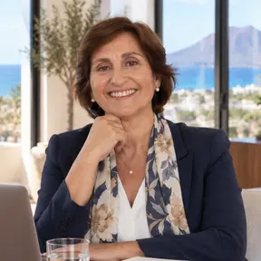 Agente inmobiliario en Costa Teguise: Paloma Fernández Castro