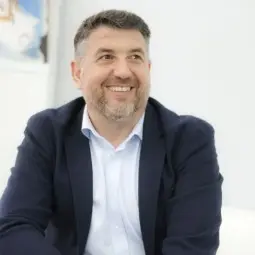 Agente inmobiliario en Paiporta: José Navarro