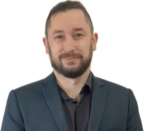 Agente inmobiliario en Murcia: Adrián Gullón Alarcón 