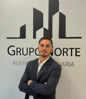 Agente inmobiliario en Avilés: Víctor López Gómez