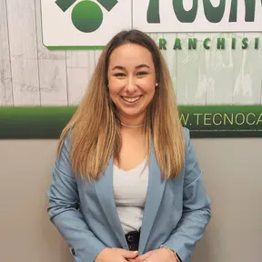 Agente inmobiliario en Zaragoza: Ana Scutaru