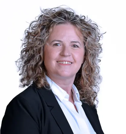 Esmeralda Francés Albiñana - Agente inmobiliario en L'Olleria