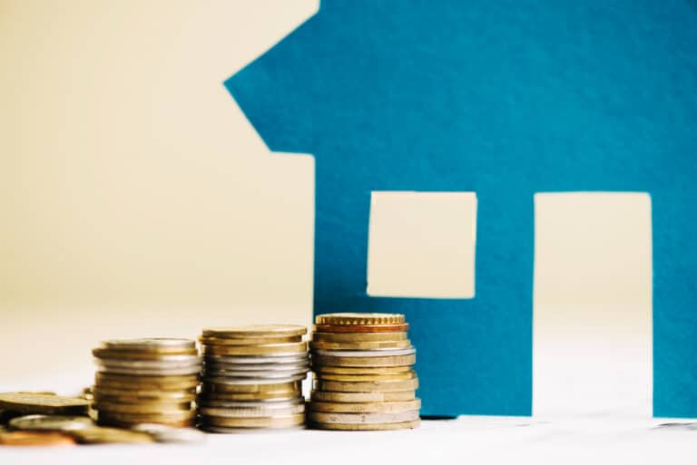 Comisión inmobiliaria por venta de piso: porcentajes, legalidad y negociación